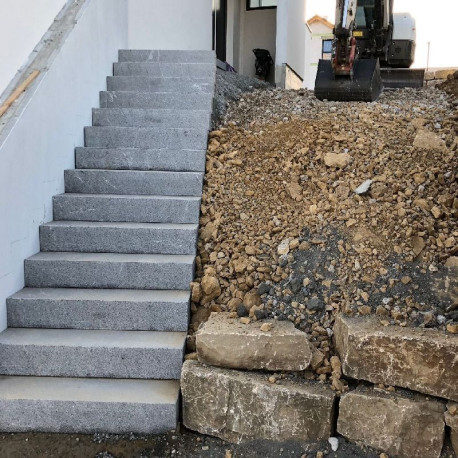 20 x 40 cm Granit-Blockstufen Alvaro anthrazit 50 cm lang