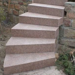 18 x 35 cm Granit Blockstufen Laahs rot